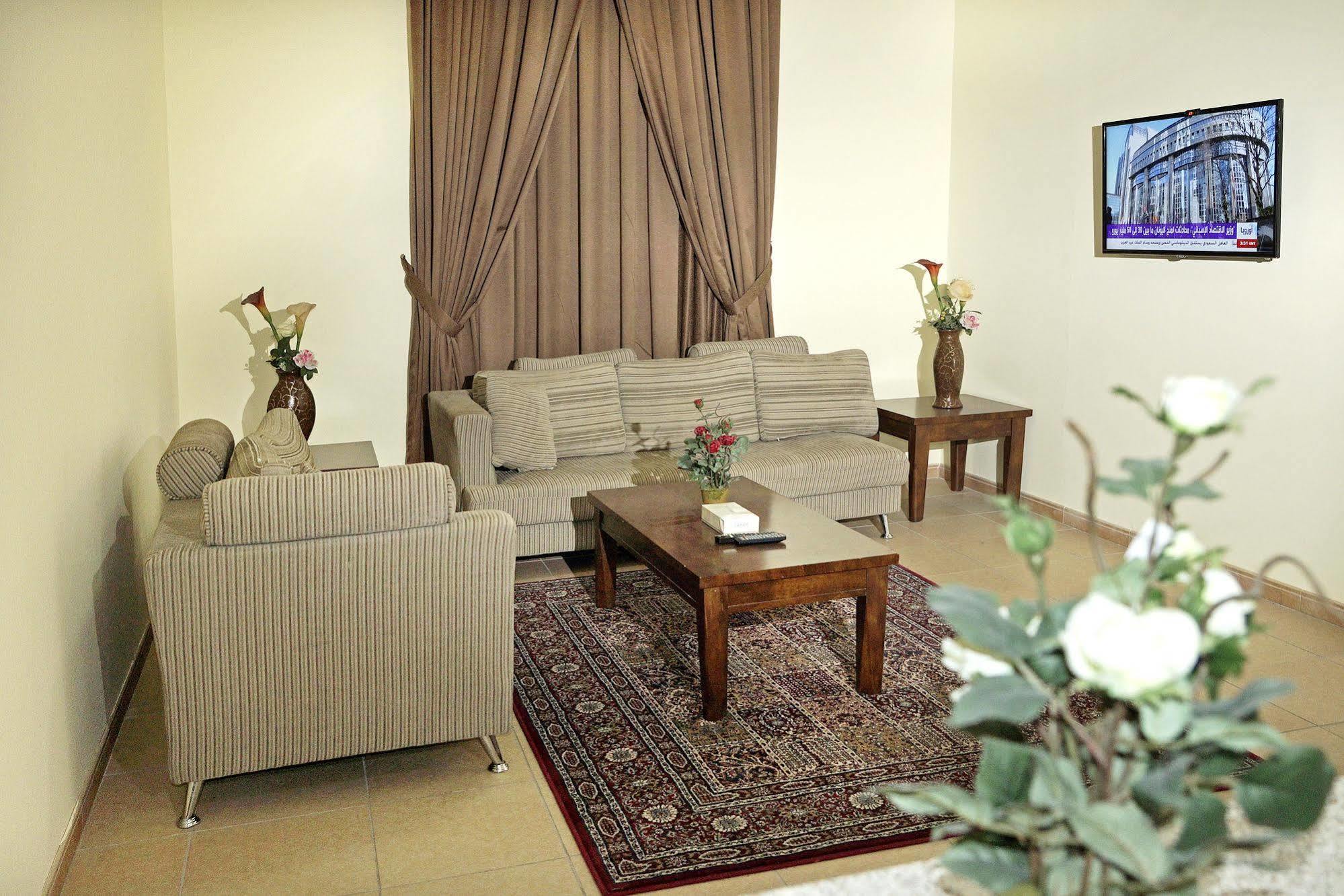 Mansour Plaza Hotel Apartments Dammam Ngoại thất bức ảnh