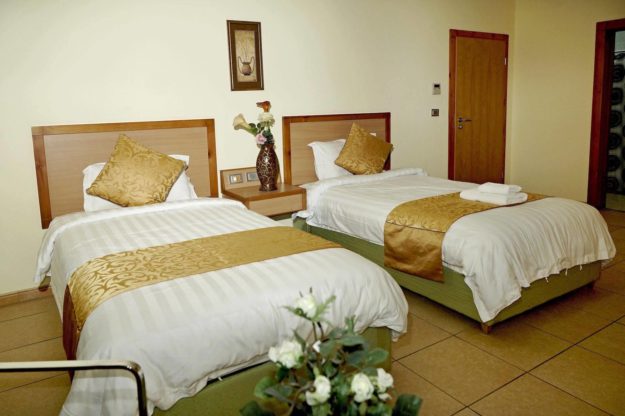 Mansour Plaza Hotel Apartments Dammam Ngoại thất bức ảnh